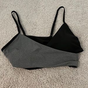 Black crossover sports bra